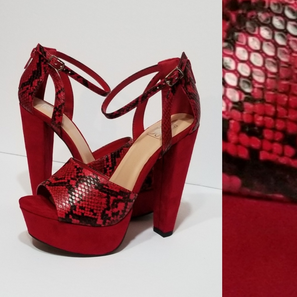Elegant Red Snake Print Platform Sandals